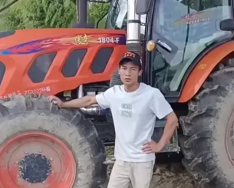 tractor